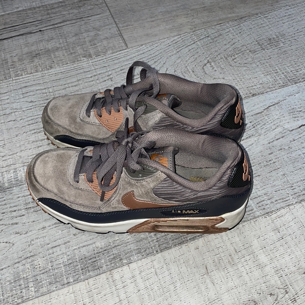 Women's Nike Air Max